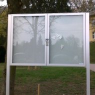 Dvojkrídlová vitrína obojstranná DML80, hĺbka 80 mm (2 modely) - 5