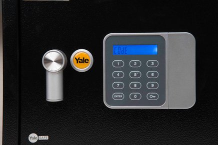 Nábytkový trezor Yale Guest Small YSG 200 - 3