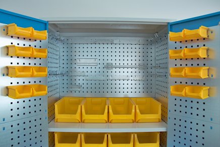 Vybavená dielenská skriňa Kovona S44204 - 3