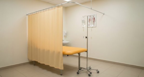 Zásteny, papierové baly a ďalšie