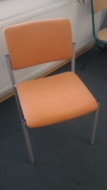 Konferenčná stolička Madrid - oranžová látka