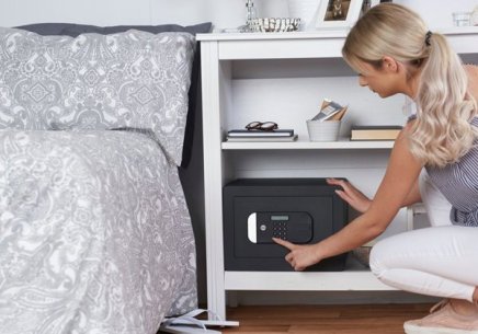 Nábytkový trezor Yale Maximum Security Home YSEM/250/EG1 - 6