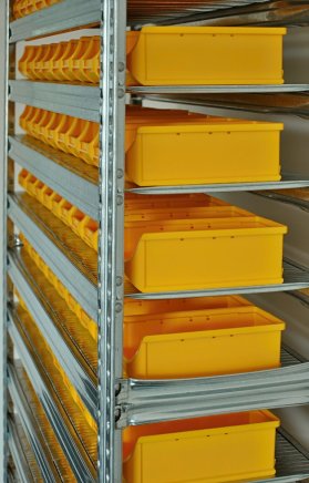 Regál s plastovými boxy 877851019 (7 modelov) - 3