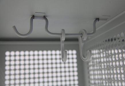 Šatňová skrinka dvojoddielová dierovaná 22368 - 1