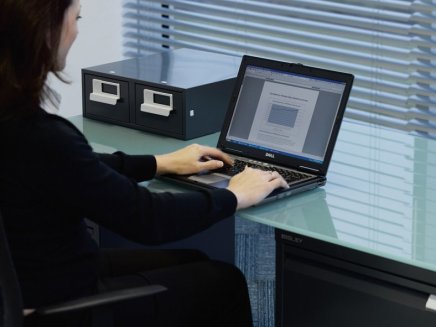 Lístkovnica kovová Bisley FCB24 - 2