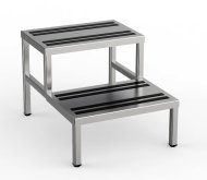 Nerezové schodíky s protišmykovým povrchom