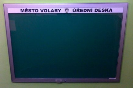 Jednokrídlová vitrína jednostranná M40-4 1 - 8