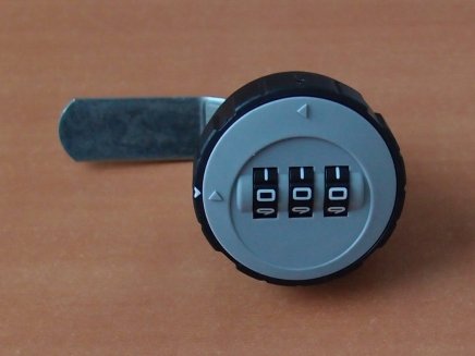 Šatňová skriňa kovová Bisley CLK 122 - 6