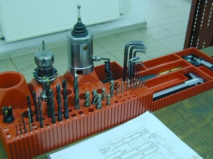 Plastové lôžko CNC nástroja Morse 2305 M1 - 3