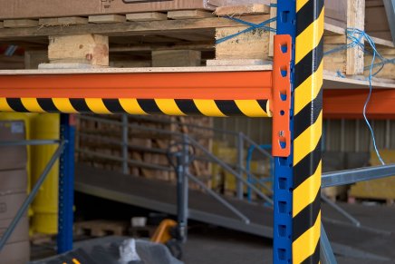 Ochranný polyuretánový profil 20 x 50mm - 1