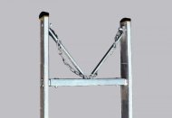 V-profil s retiazkou