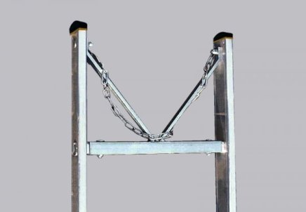 V-profil s retiazkou