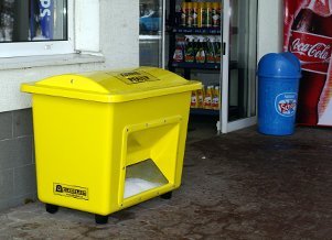 Nádoba na zimný posyp SBA 220 - 6