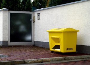 Nádoba na zimný posyp SBA 220 - 7