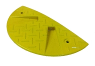 Spomaľovací prah koncový 30 km/h farebný