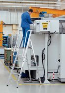 ZAP Stupňový rebrík s veľkou plošinou 41678