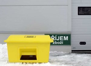 Nádoba na zimný posyp SBA 550 - 7