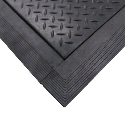 Čierna gumová nábehová hrana "samec" pre rohož Diamond Plate Tile - 3