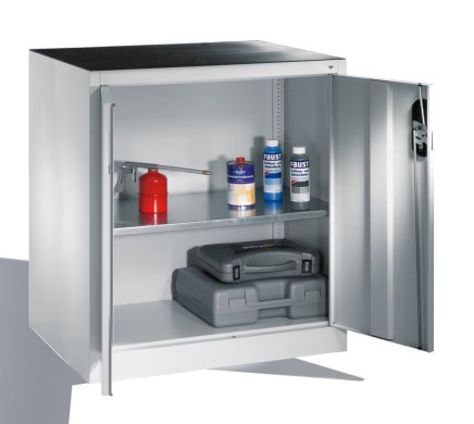 Dielenská skrinka 8821-000 (2 modely) - 2