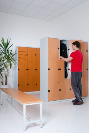 Šatníková skrinka 4-dverová typ "Z" - 2