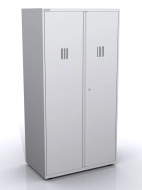 Šatňová skriňa s plnými dverami SYD10/6/C