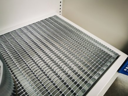 Skriňa pre ukladanie chemických látok SCH 0051 - 6