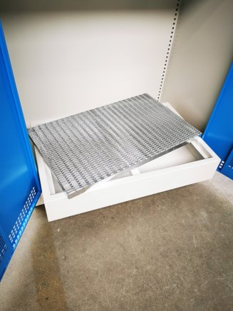 Skriňa pre ukladanie chemických látok SCH 0051 - 7